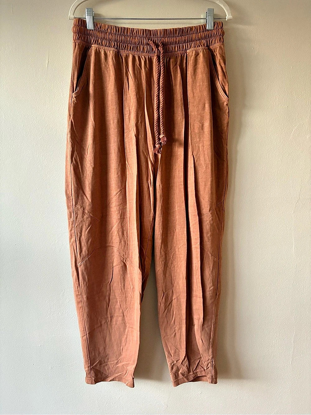 Universal Thread Terracotta Cotton Pull On Jogger Pants Drawstring Relaxed Fit
